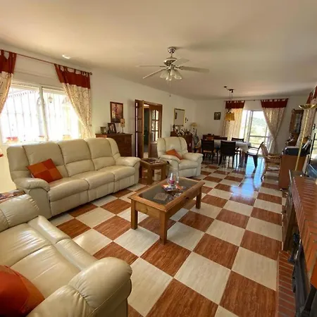 Casa Rosas Villa *