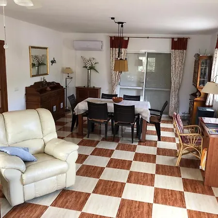Casa Rosas Malaga